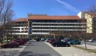 Maďarsko, Tapolca, hotel Pelion - term. koupání, Tihany, zám.Keszthely