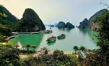 Krásy Vietnamu luxusně a relax na pláži, malá skupina_dvoulůžkový pokoj bez pristylky