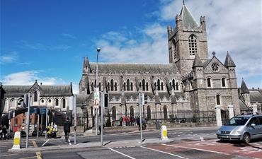 To nejlepší z Dublinu s výletem k Moherským útesům_dvoulůžkový pokoj s pristylkou