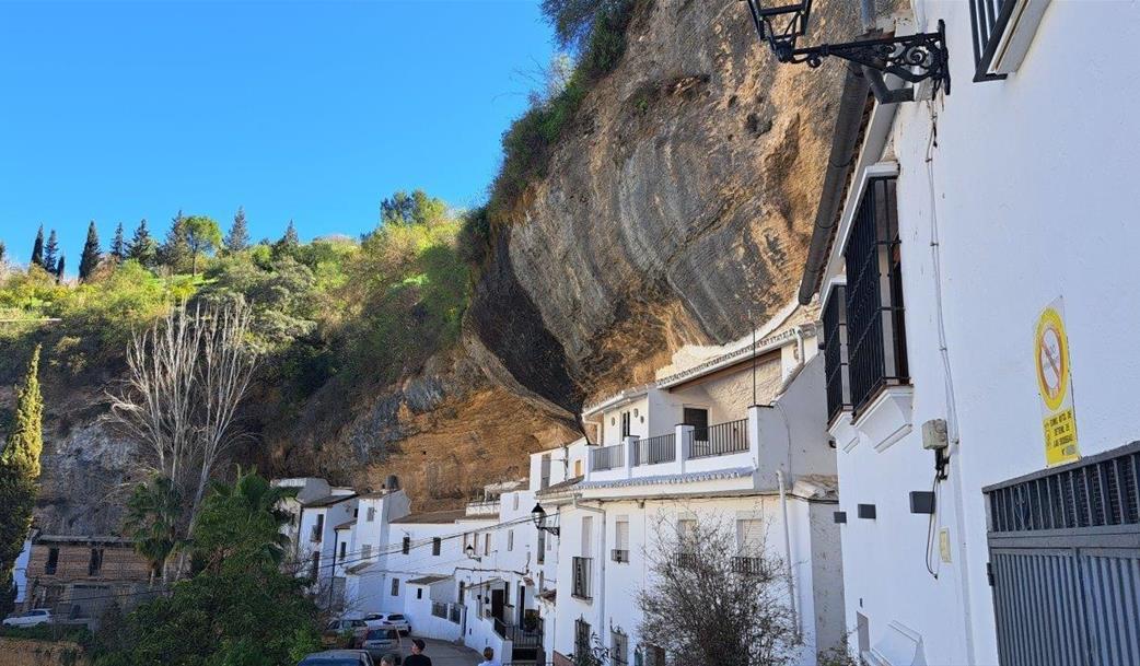 Kouzelná Andalusie s výlety v ceně do Granady, Setenilu, Rondy a Mijas