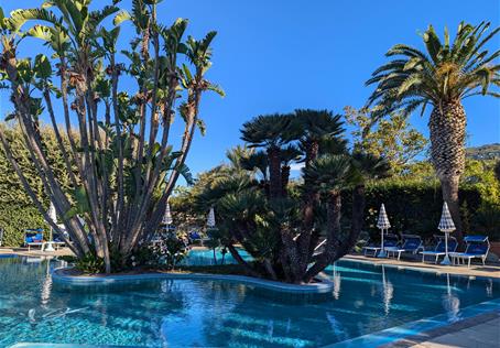 Krásy Ischie s koupáním a možnosti výletů z Bratislavy