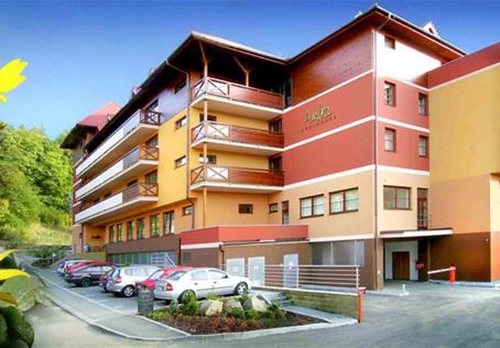 Hotel Ambra 4, Luhačovice, Valašský víkend, polopenze a procedury