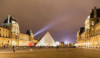 louvre-1867919_1920.jpg