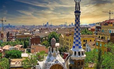 Slunná Barcelona s výletem ke klášteru Montserrat _dvoulůžkový pokoj s pristylkou